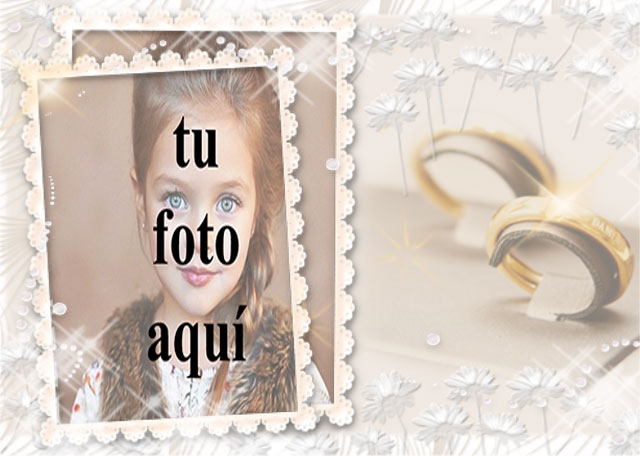 marco de fotos de boda con pequeñas rosas blancas y anillos dorados - marco de fotos de boda con pequeñas rosas blancas y anillos dorados